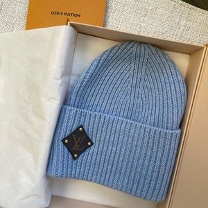 NWT Authentic Louis Vuitton Beanie
